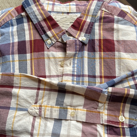 Narragansett Traders Men’s Shirt - Picture 4 of 4